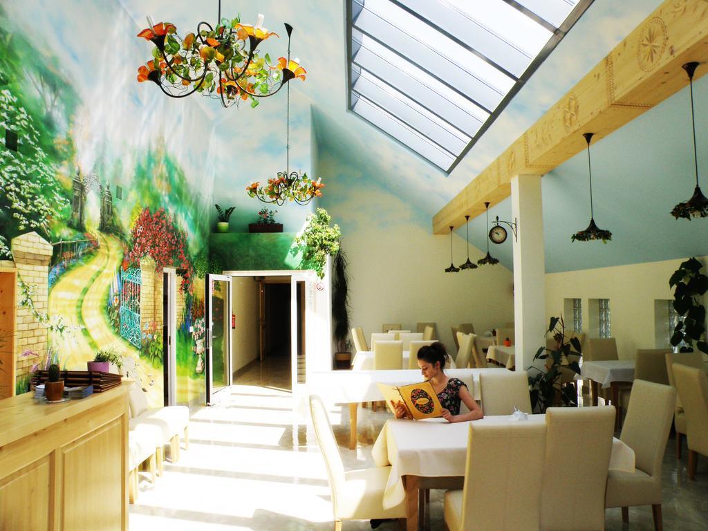 Tajemniczy Ogrod Guest house